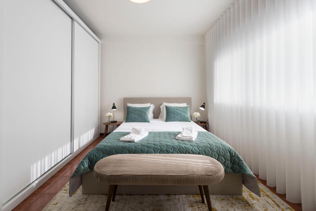 Lovelystay - Newly Decorated 2Br Flat With Free Parking Vila Nova de Gaia Buitenkant foto