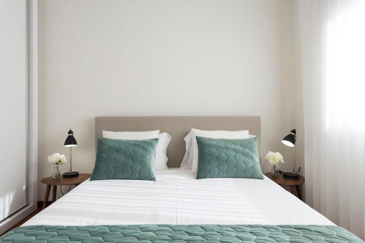 Lovelystay - Newly Decorated 2Br Flat With Free Parking Vila Nova de Gaia Buitenkant foto